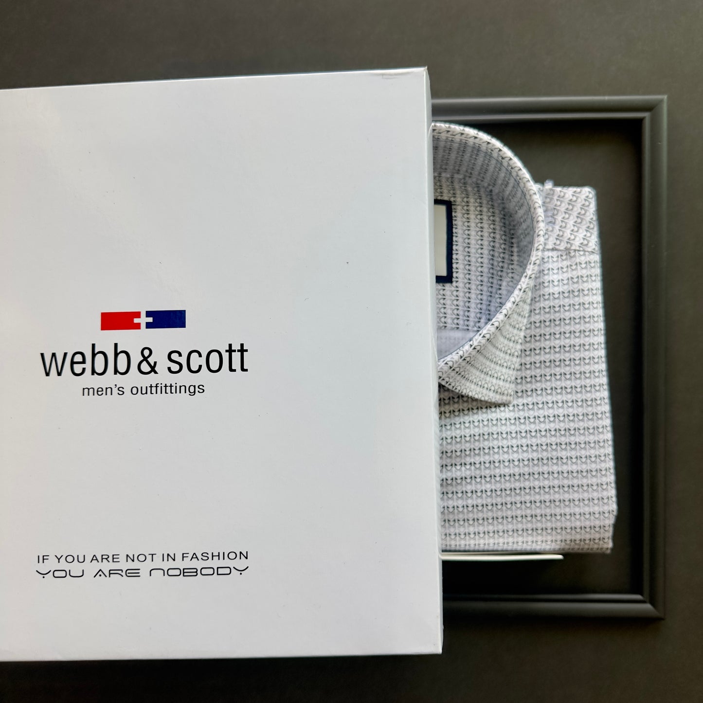 Webb & Scott Signature Geometric Design Shirt – Classic Fit